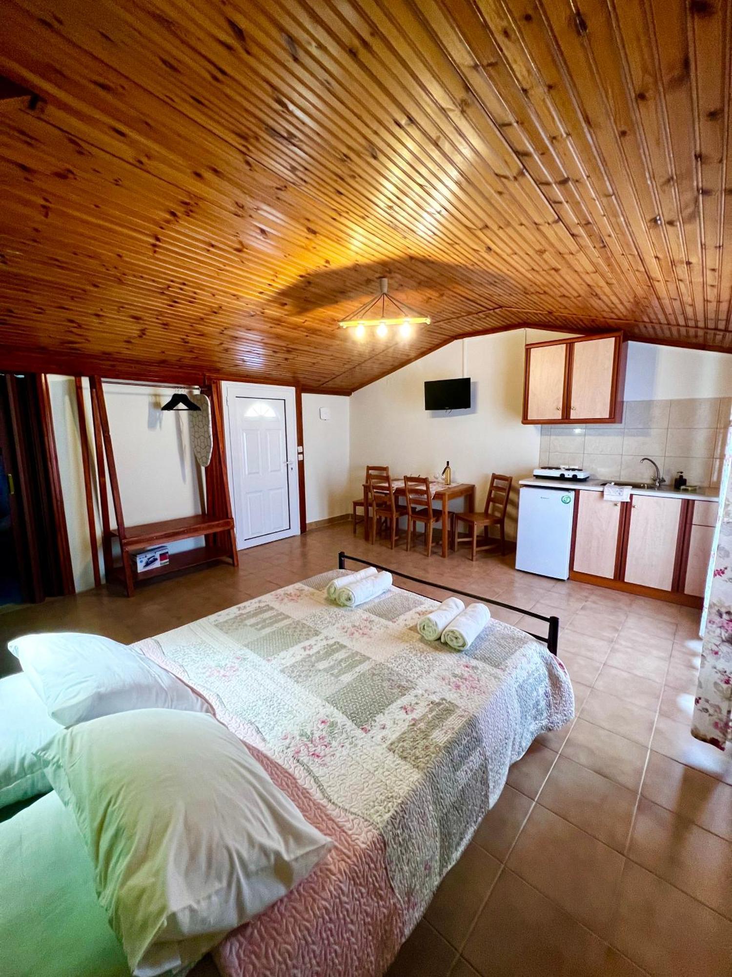 Ocean Front Studios 77 Лурдата Экстерьер фото