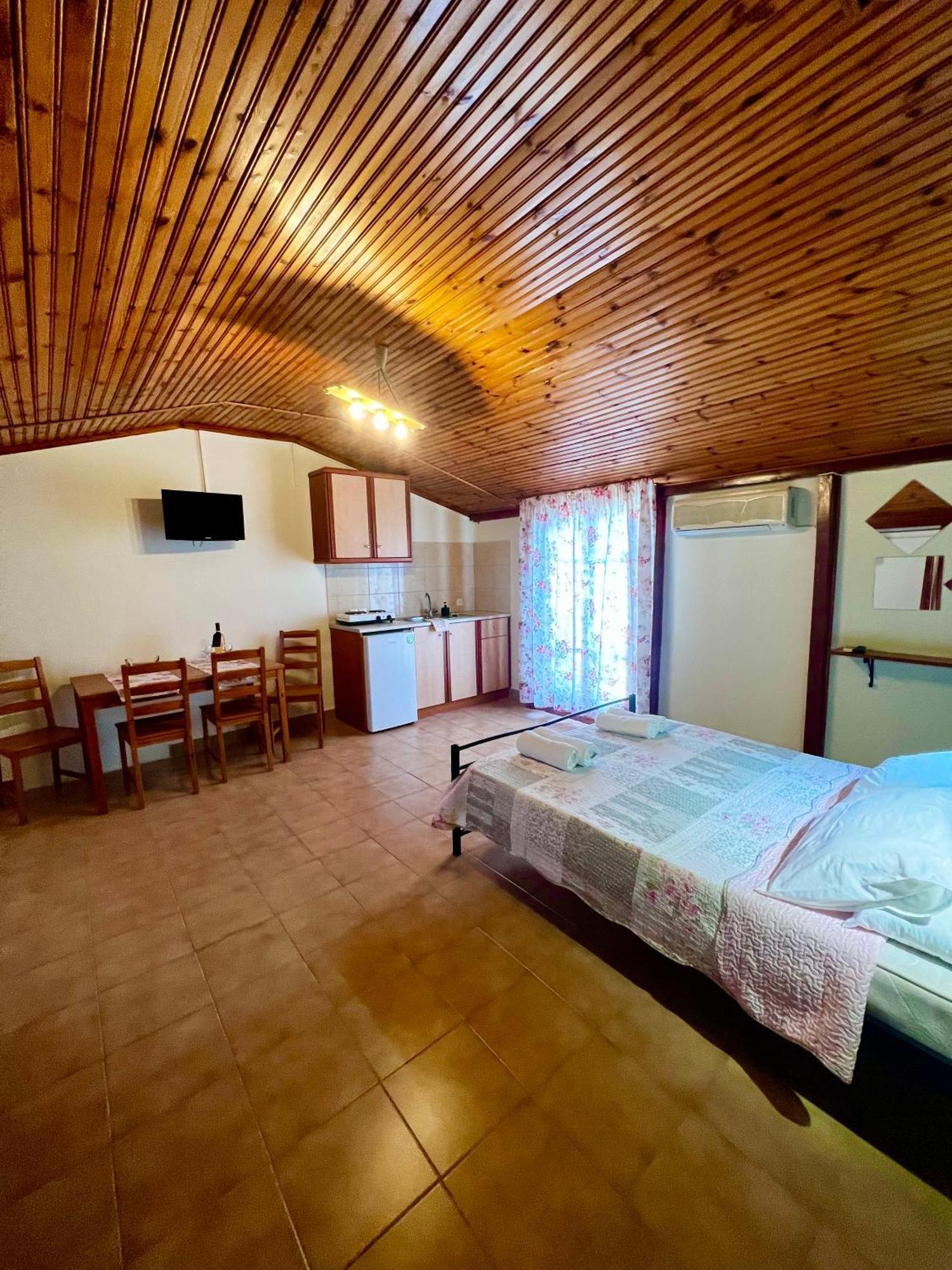 Ocean Front Studios 77 Лурдата Экстерьер фото